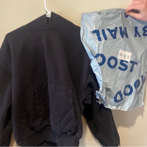 Yeezy gap hoodie - Picture 2 of 6